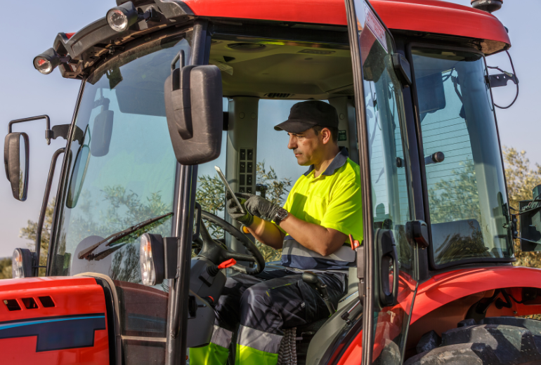Locação com ou sem operador especializado